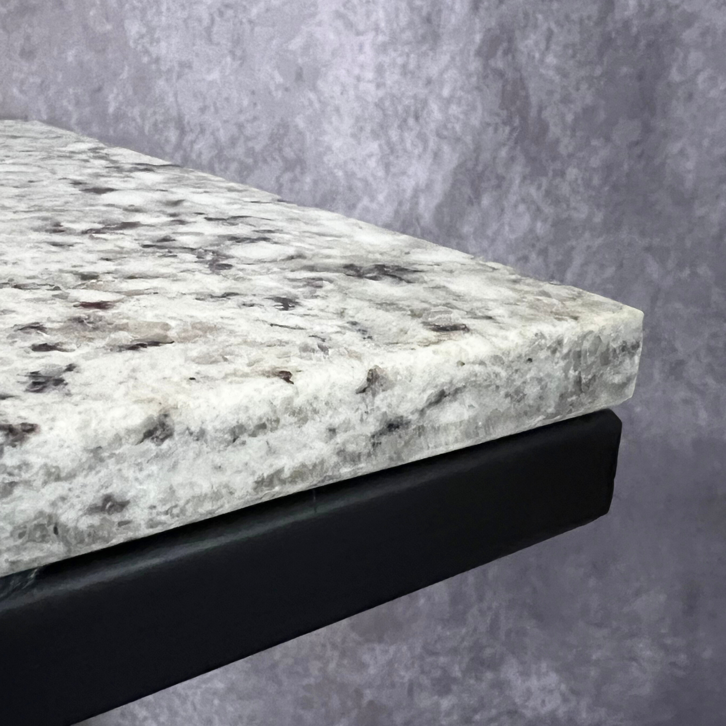 Mesa Auxiliar Granito Dallas