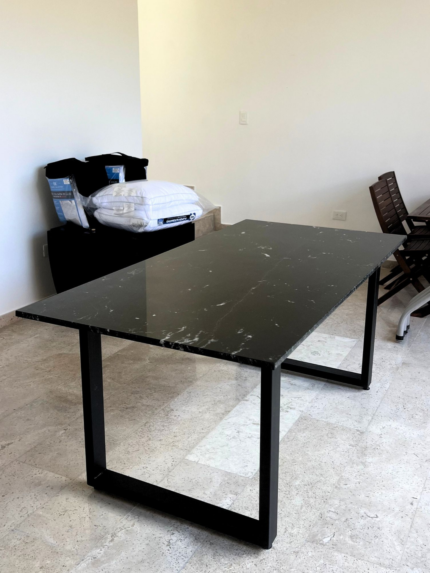 Mesa comedor Nápoles